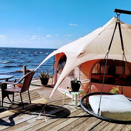 The Lodge At Runaway Bay Seville Екстериор снимка